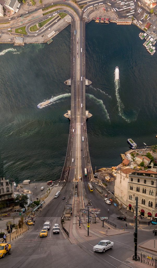 aydin-buyuktas-flatland-galata bridge