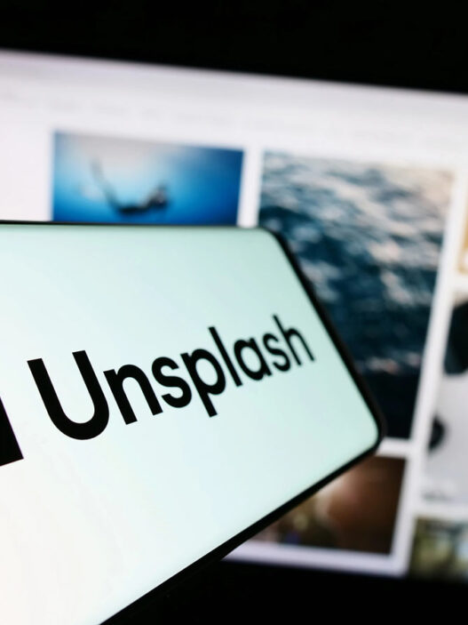 Unsplash anuncia a inclusão de ilustrações vetoriais gratuitas em seu acervo